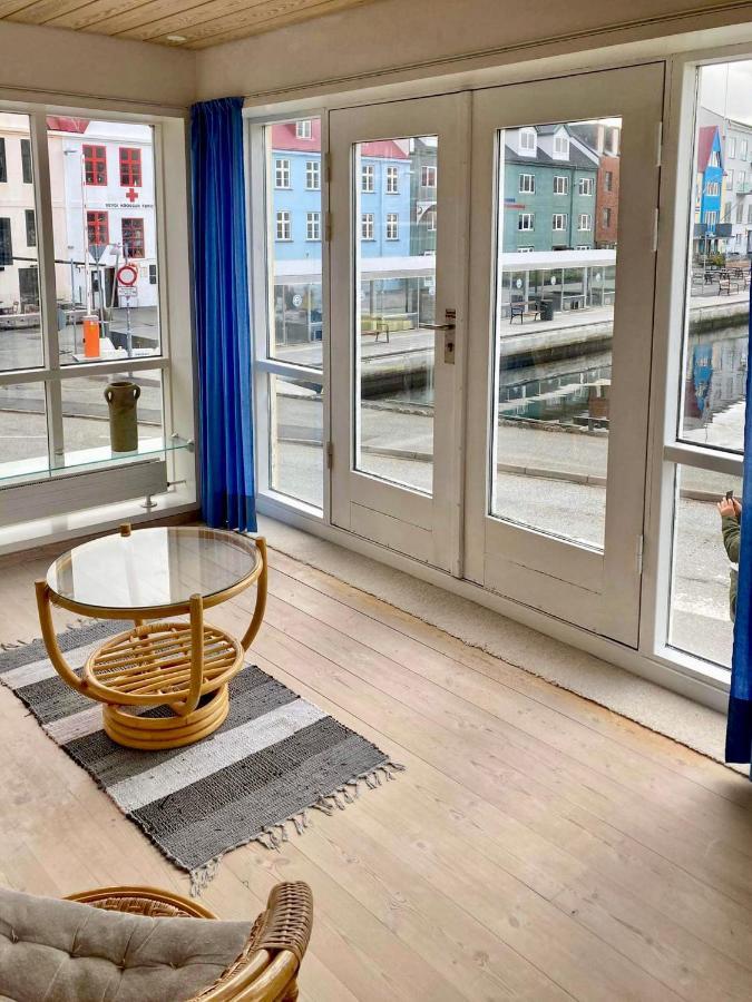 Guesthouse At The Boat Harbour トースハウン エクステリア 写真
