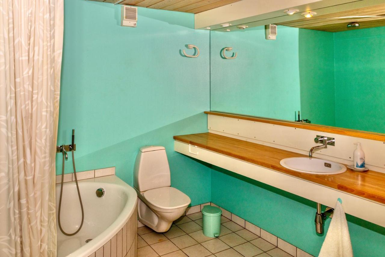 Guesthouse At The Boat Harbour トースハウン エクステリア 写真