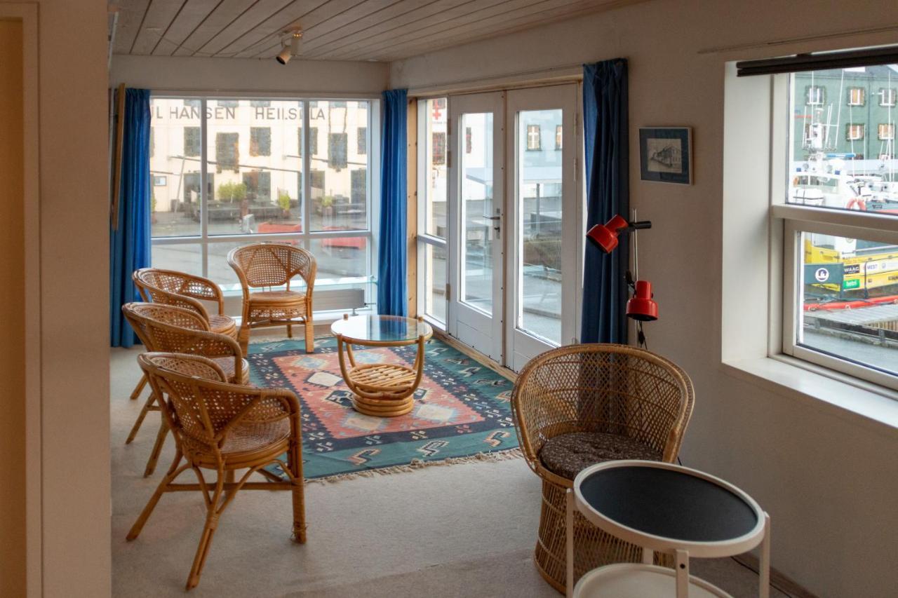 Guesthouse At The Boat Harbour トースハウン エクステリア 写真